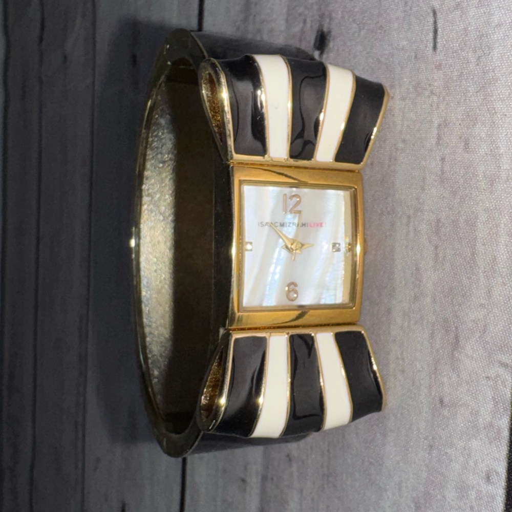 Isaac Mizrahi Live! Bangle Bow Watch Black & White